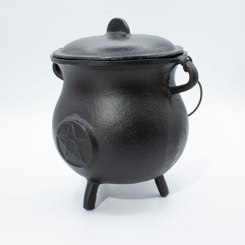 Chaudron en fonte extra grand avec pentagone 23x18 cm (au moins 4 kg)