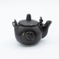 Petit chaudron rituel en fonte en forme de pentagone, 8 × 8 × 10 cm