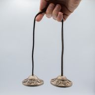 Tingsha tibétain en laiton premium - Symboles porte-bonheur - environ 6 cm (155 g)