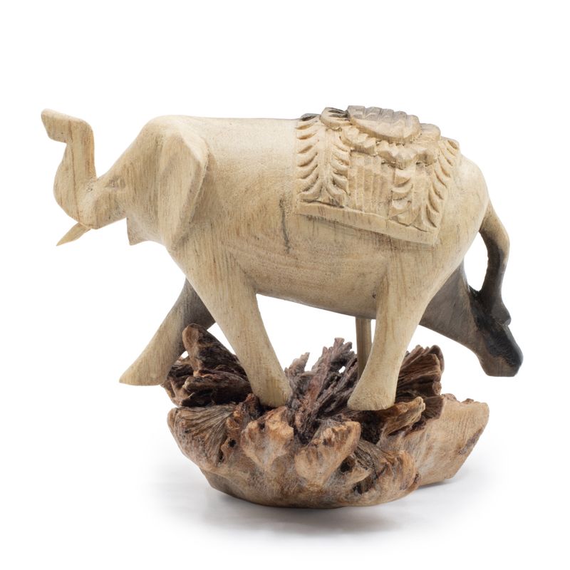 Sculpture en bois artisanale - Éléphant marchant