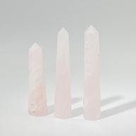 Pointes obélisques à six faces en pierre gemme, environ 11 cm - quartz rose