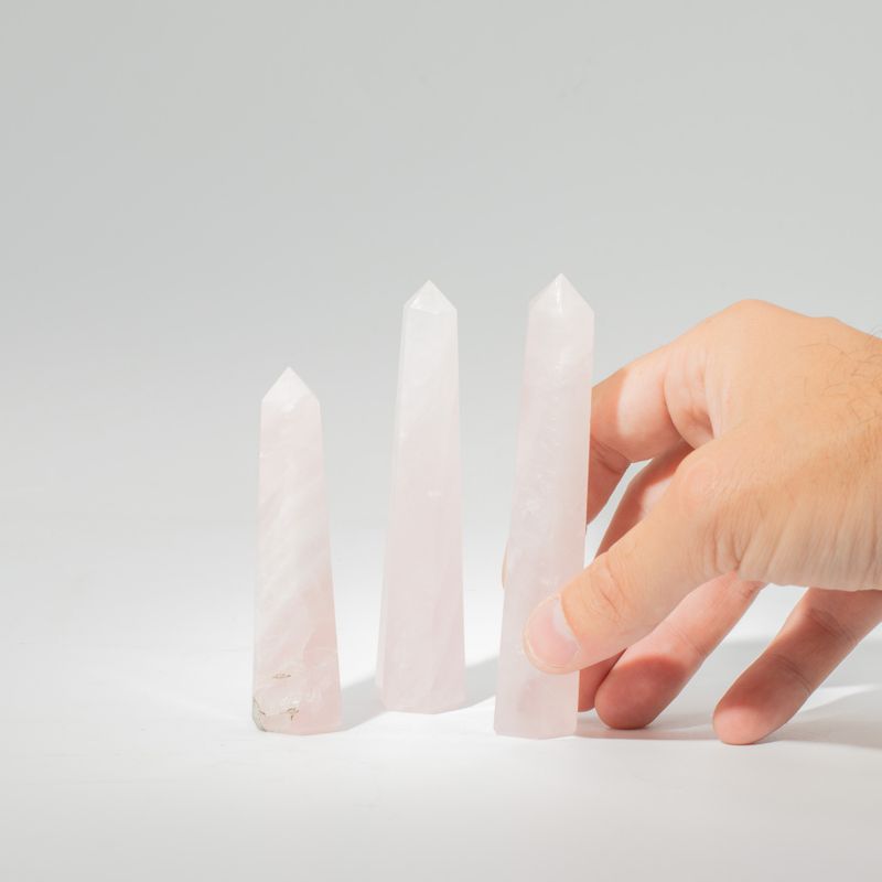 Pointes obélisques à six faces en pierre gemme, environ 11 cm - quartz rose
