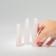 Pointes obélisques à six faces en pierre gemme, environ 11 cm - quartz rose