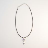 Pendentifs dévotionnels indiens - Plaqué argent (corde de 45 cm) - Déesse Améthyste
