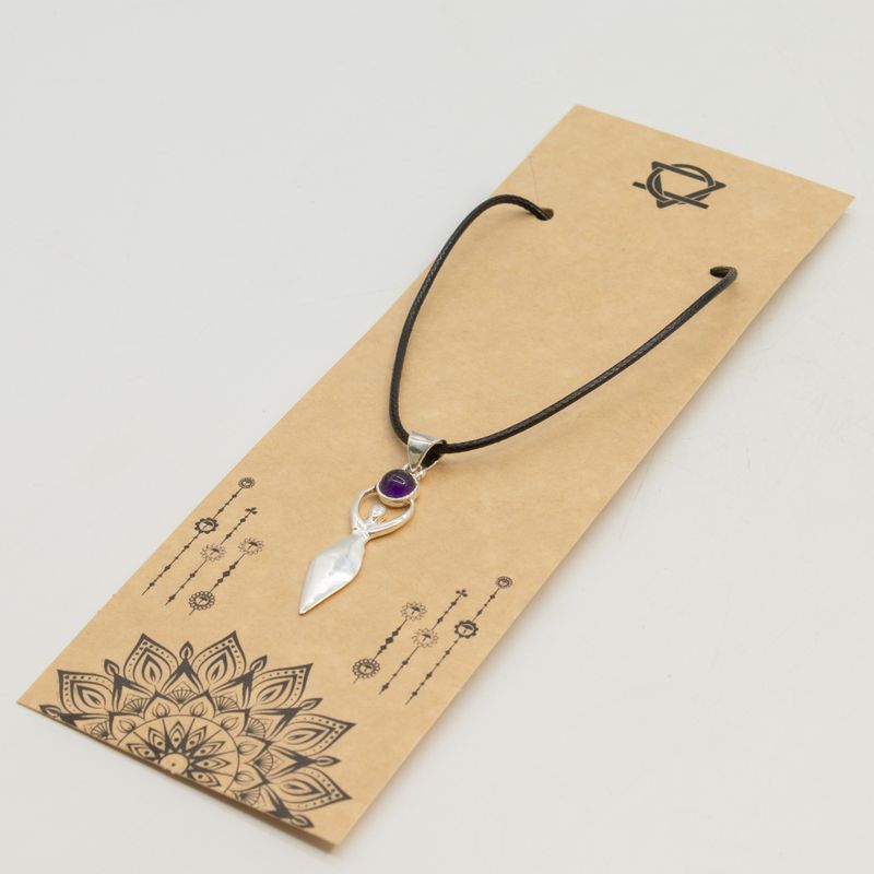 Pendentifs dévotionnels indiens - Plaqué argent (corde de 45 cm) - Déesse Améthyste