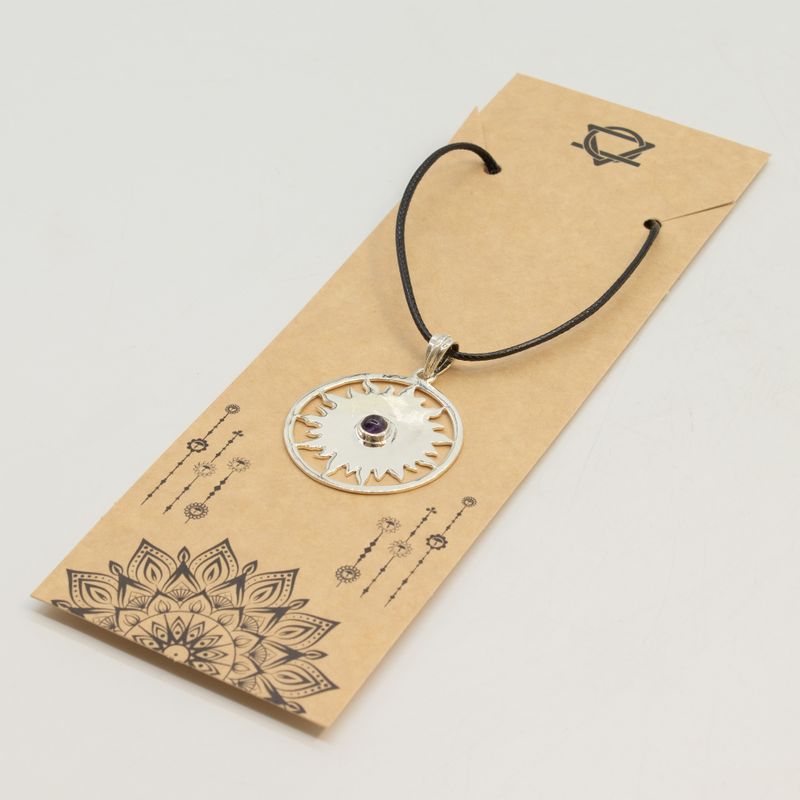 Pendentifs dévotionnels indiens - Plaqué argent (cordon de 45 cm) - Améthyste Sun Worship