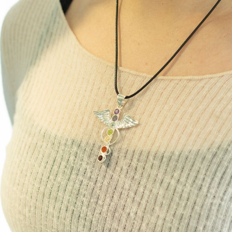 Pendentifs dévotionnels indiens - plaqué argent (cordon de 45 cm) - Chakra angélique