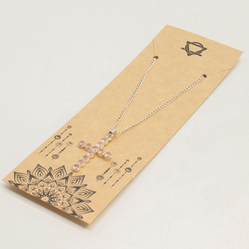 Pendentifs dévotionnels indiens - Plaqué argent (chaîne de 45 cm) - Crucifix en quartz rose