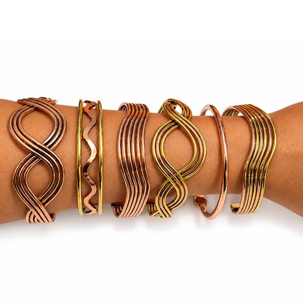Bracelets Ondes Élémentaires en Cuivre – Modèles Assortis
