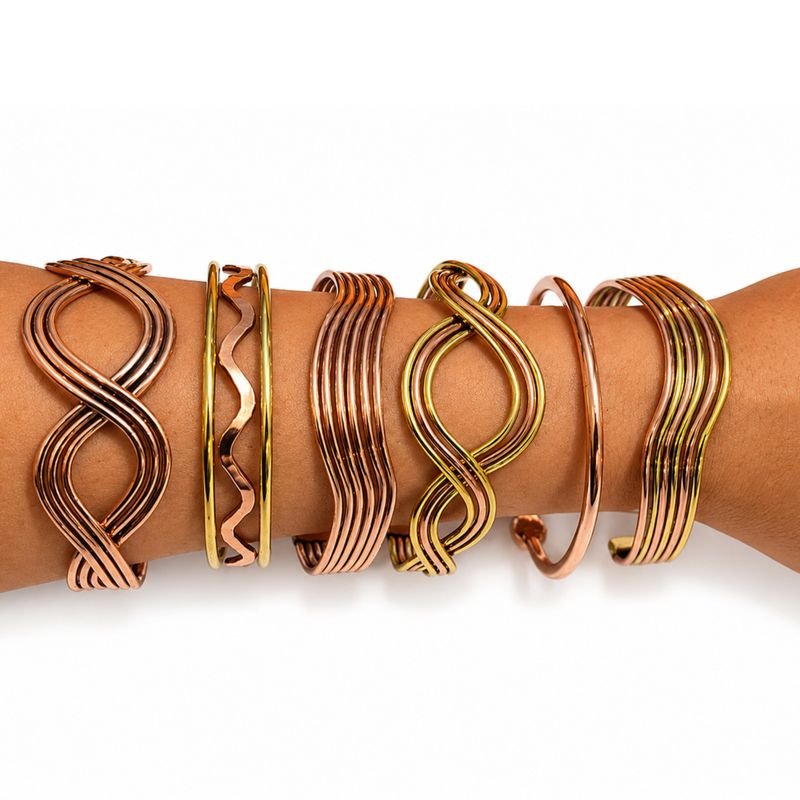 Bracelets Ondes Élémentaires en Cuivre – Modèles Assortis