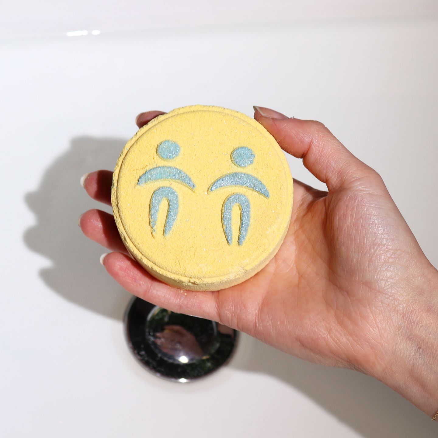 Bombes de Bain du Zodiaque avec Horoscope Caché