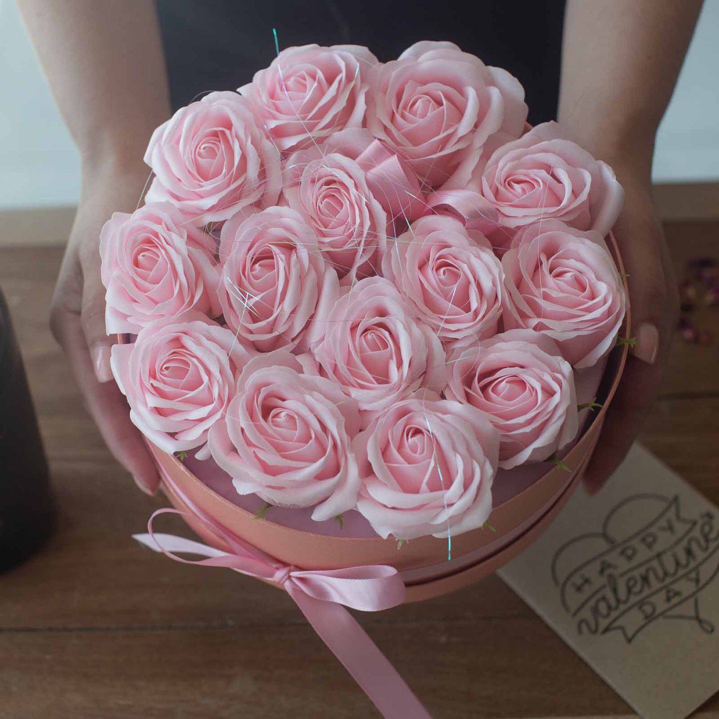 Coffrets Cadeaux de Fleurs de Savon – Prêts à Offrir