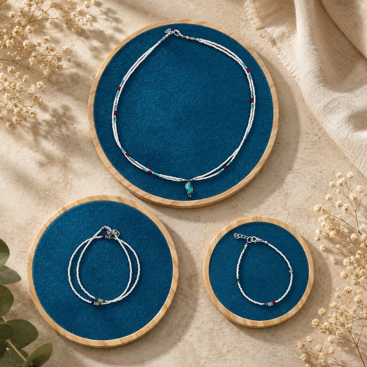 Bijoux Artisanaux du Népal – Colliers, Bracelets & Bracelets de Cheville