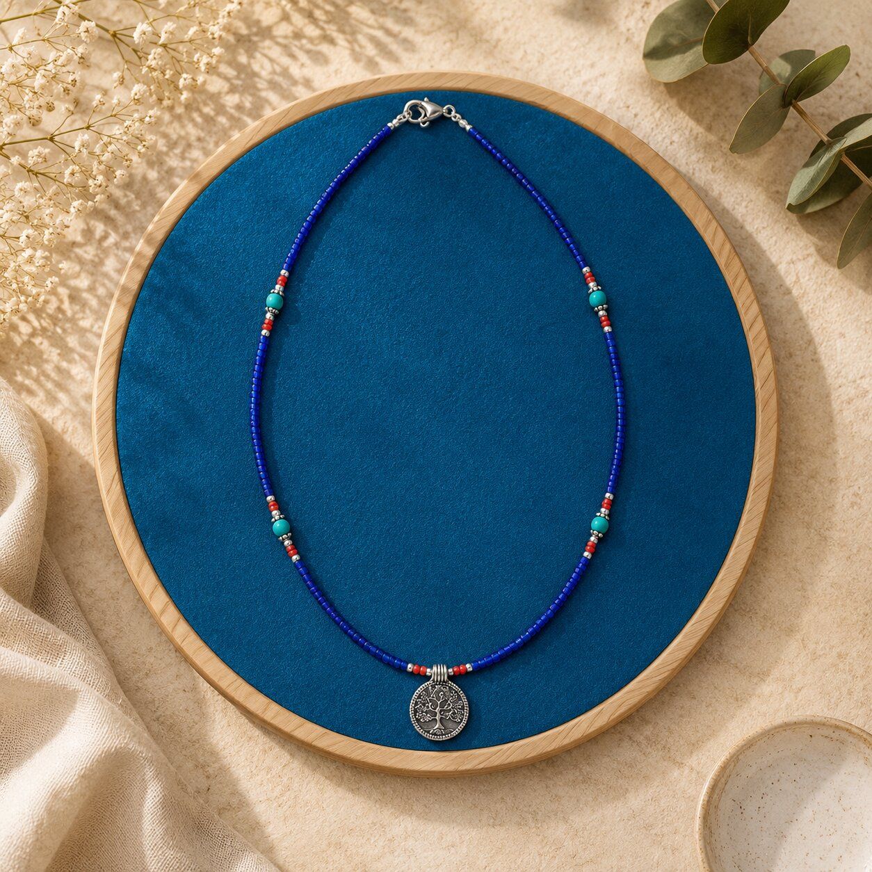 Bijoux Artisanaux du Népal – Colliers, Bracelets & Bracelets de Cheville