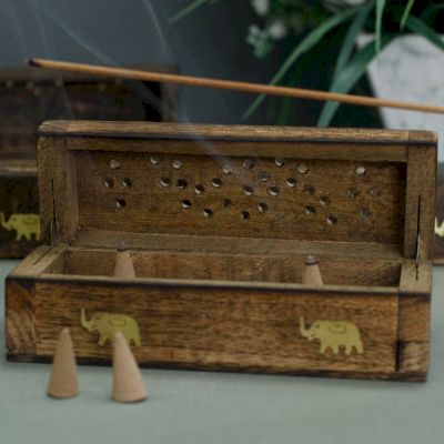 Porte-Encens Artisanaux en Bois Sculpté