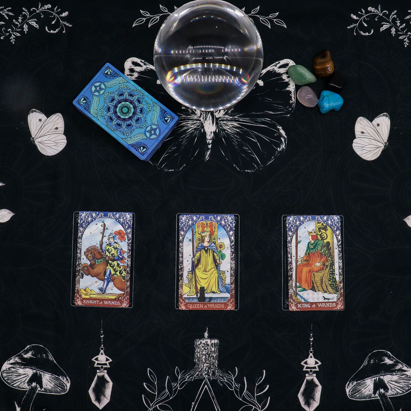 Jeux de Tarot & Tapis de Tirage