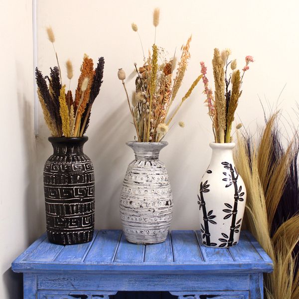 Vases en céramique de Bali