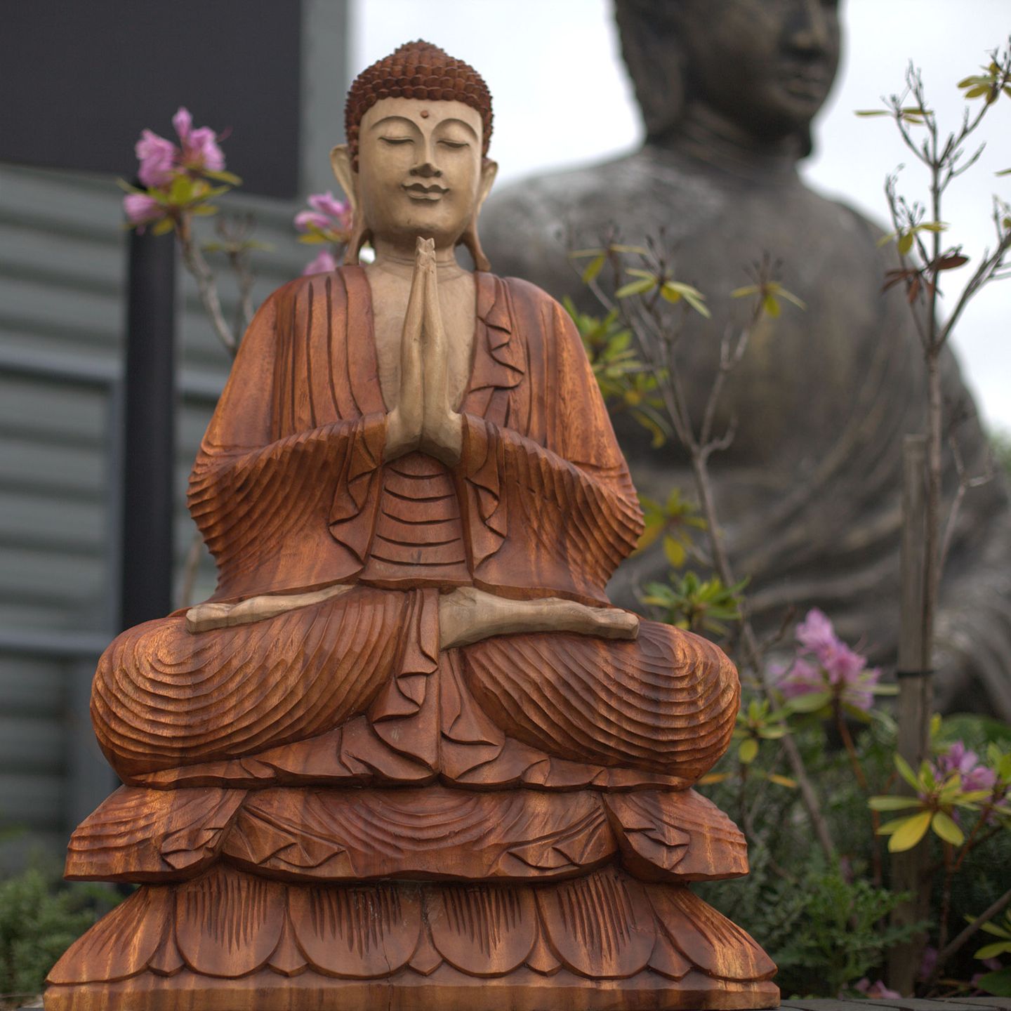 Statues de Bouddha Sculptées à la Main en Bois de Suar – Bali