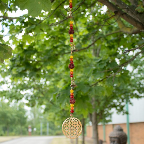 Carillons Indiens - Fleur de Vie en Laiton avec Perles Rudraksha - Clochettes Suspendues - 6x63 cm