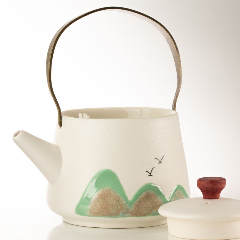Mille milles - Service à thé - Quatre tasses - linge cérémoniel et poignée en bambou