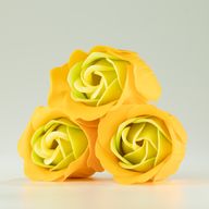 Boîte de 3 fleurs de savon - Roses printanières