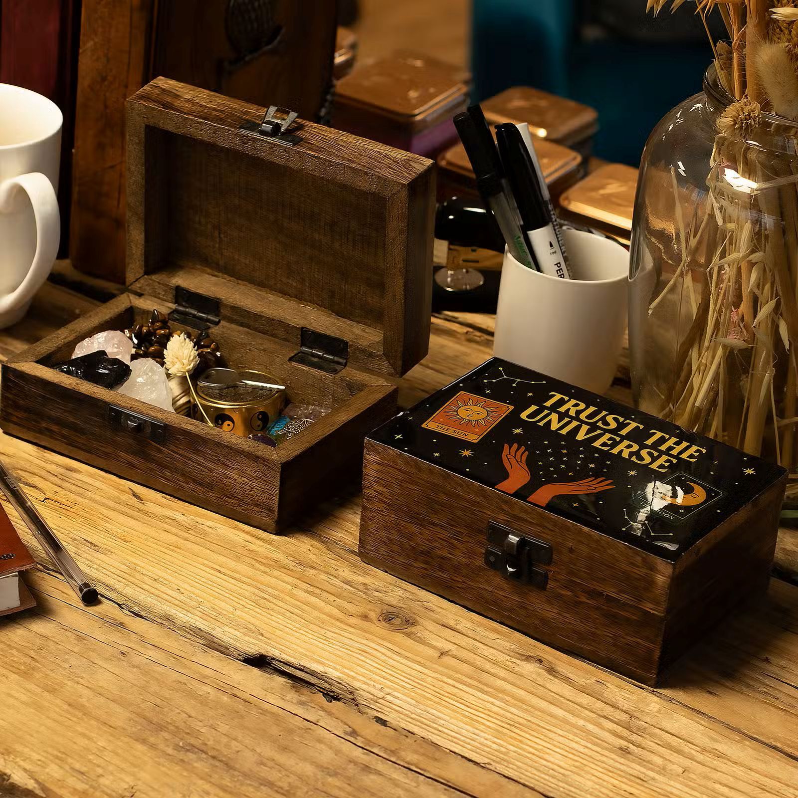 Boîte en Bois Émaillé