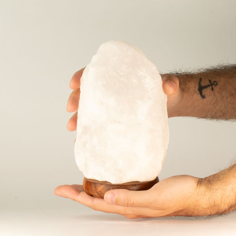 Lampe de sel de l'Himalaya Crystal Rock - environ 1,5–2 kg