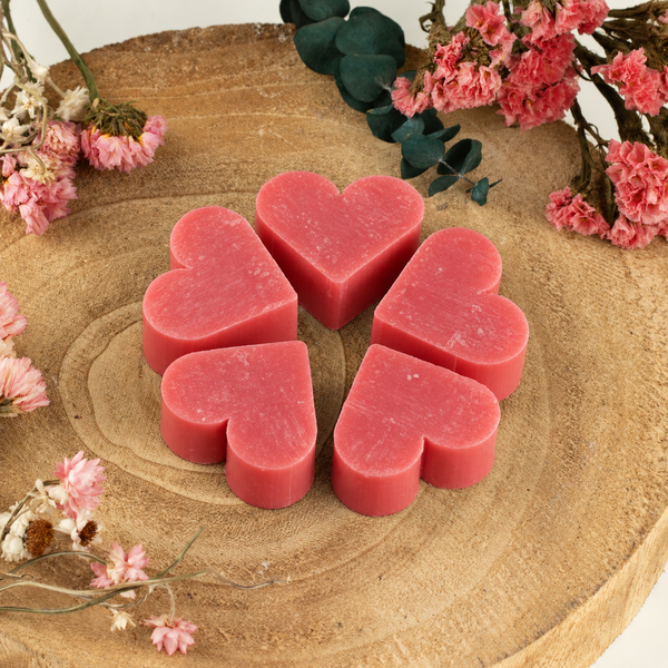 Mini Cœurs de Savon Artisanaux – Lot d'environ 100 pièces
