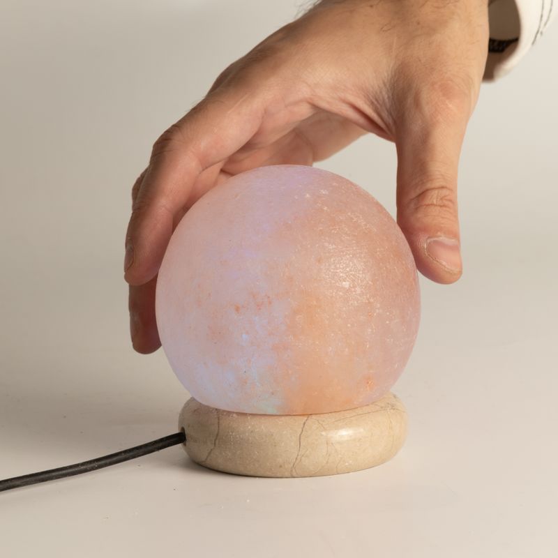Lampe de sel USB en boule de qualité - 8 cm (multi)