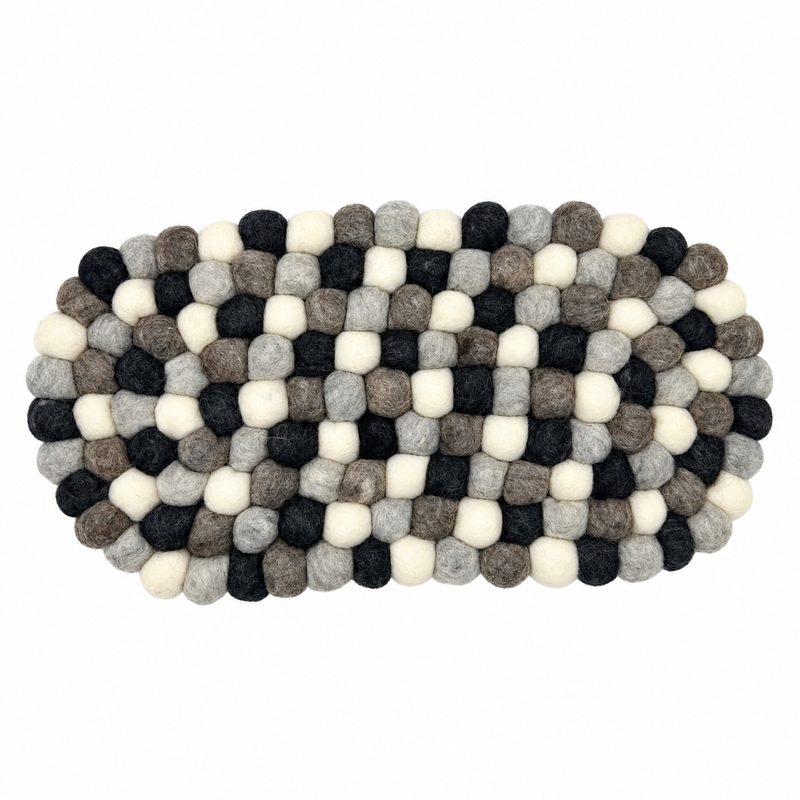 Tapis central ovale en boules de feutre - 38x18cm couleur gris multicolore