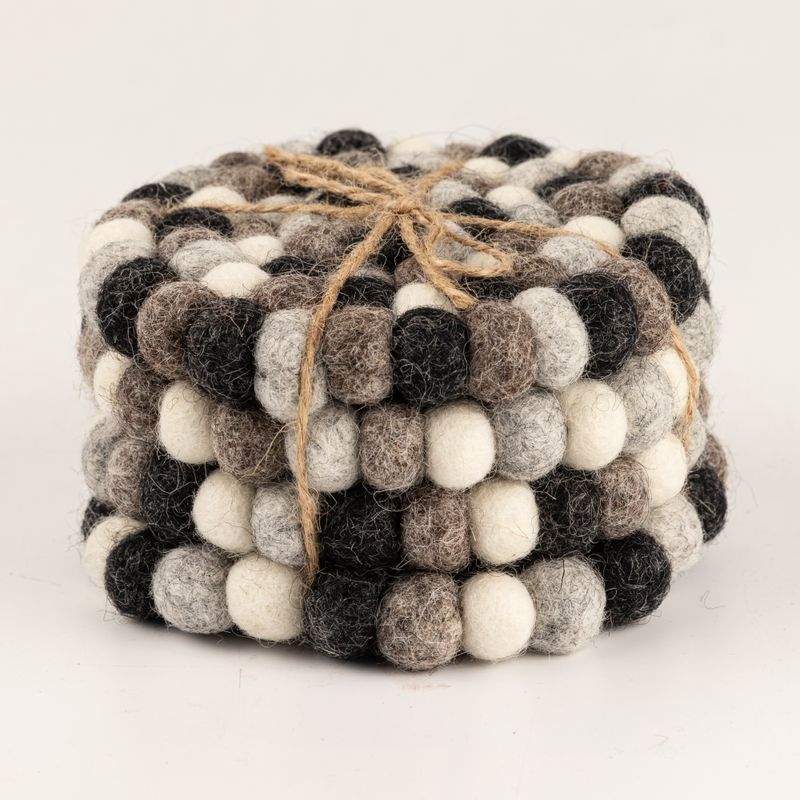 Sous-verres ronds en boules de feutre - 10 cm couleur gris multi (lot de 4)