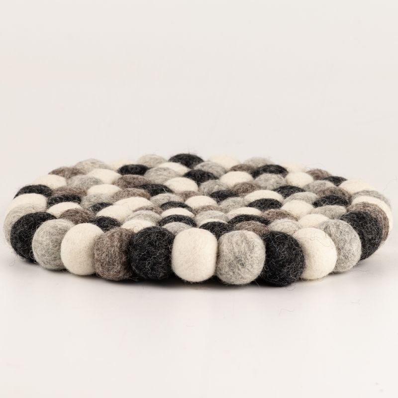 Set de table rond en boules de feutre - 20 cm couleur gris multicolore