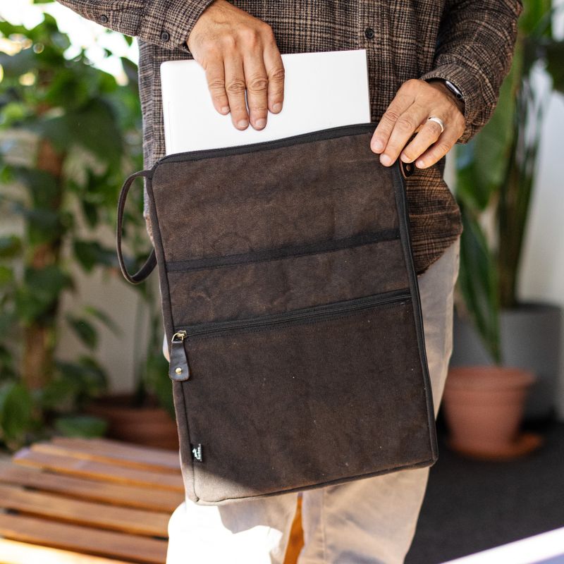 Grande pochette pour ordinateur portable délavée – Anthracite