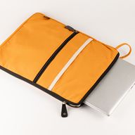 Grande pochette pour ordinateur portable en toile – Orange