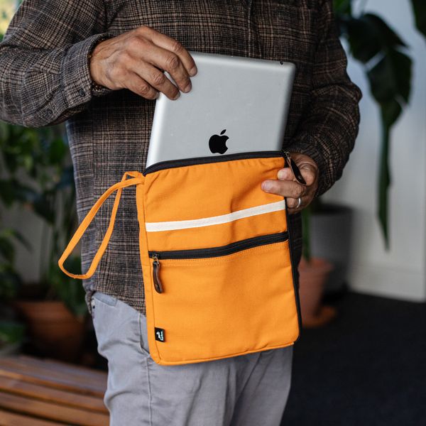 Pochette pour tablette en toile- Orange