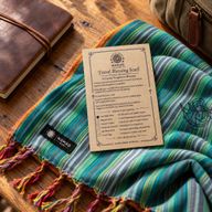 Pack de Démarrage Nomad Sari – 72 Écharpes de bénédiction de voyage + Présentoir OFFERT
