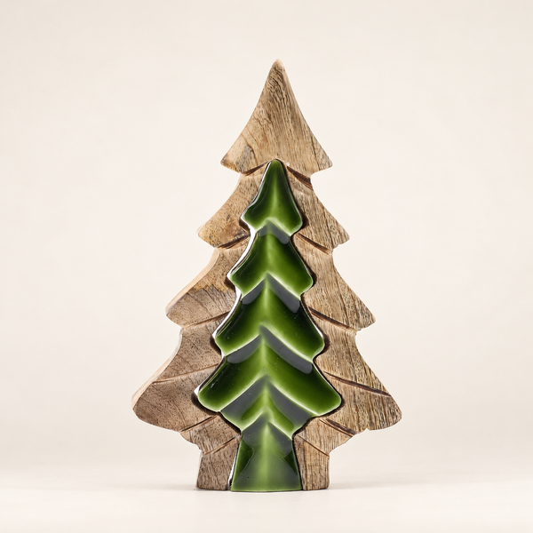 Sapin sculpté dans un autre , décoration en bois – 15x10 cm