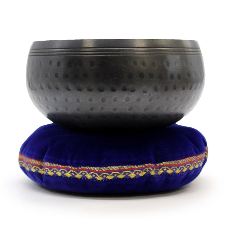Artefacts tibétains Moyen Bol Noir martelé - 15cm