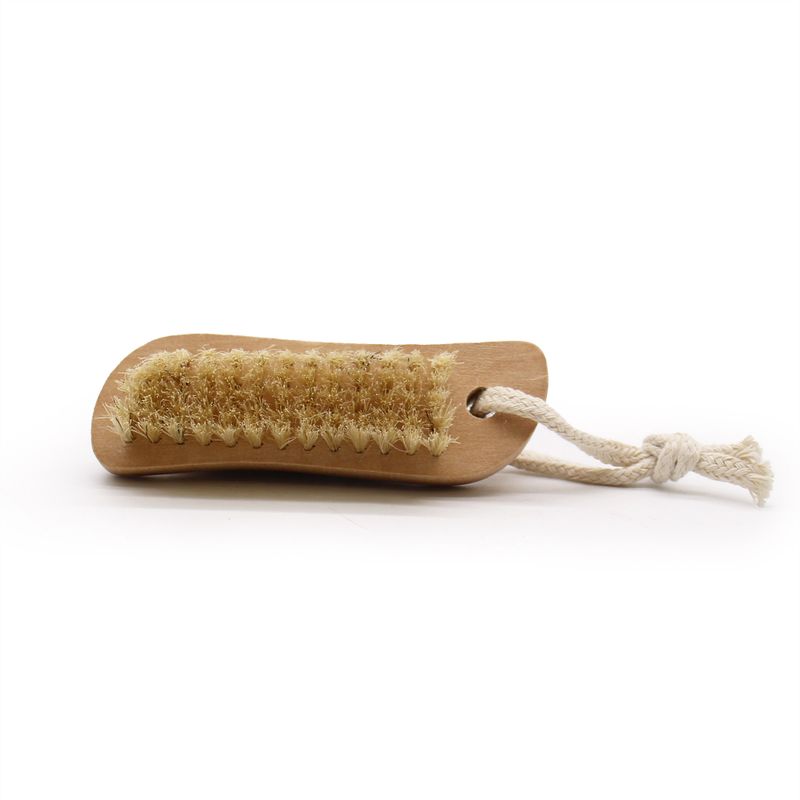 Pierre ponce de gommage et brosse