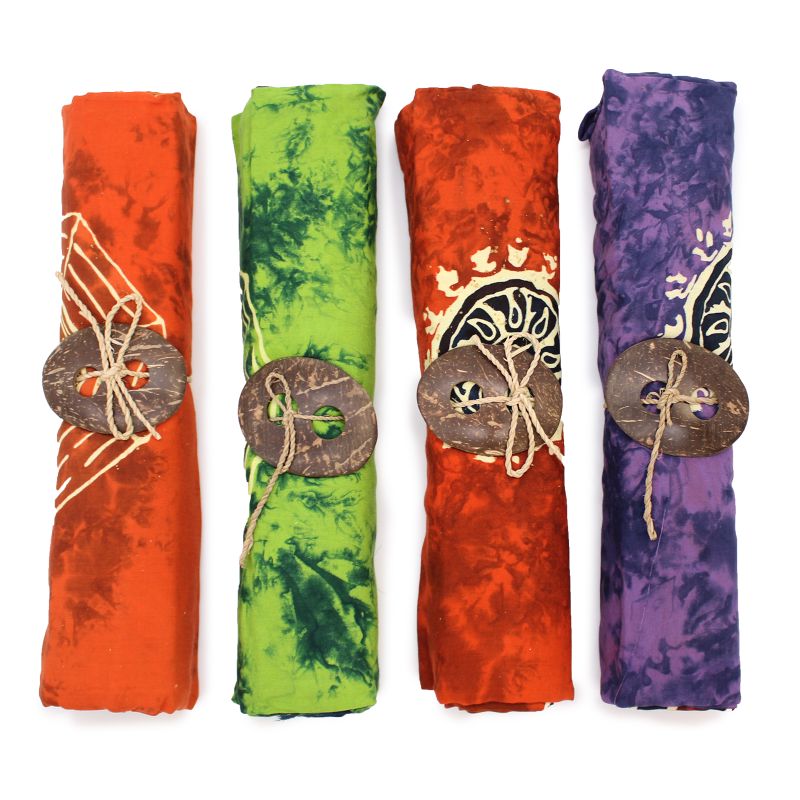 Sarongs Celtiques de Bali - Yin & Yang (4 Couleurs Assorties)