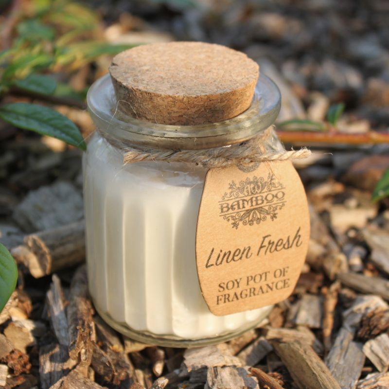 Bougies en pot à la cire de soja - Linge Frais