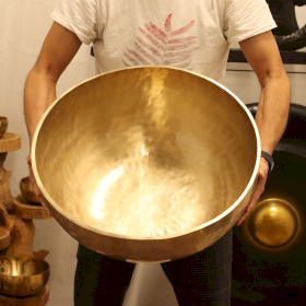 Trés grand Bol chantant sur pied Lisse– Grandes vibrations – 50x20 cm – Env 10,7 kg