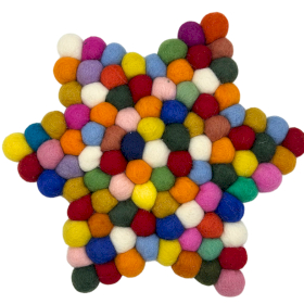 Centre de table Etoile en Boules de Feutre – 38x18 cm Multicolores