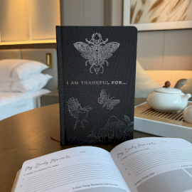 Journal de gratitude rigide 120 pages Bleu Roi & Argent