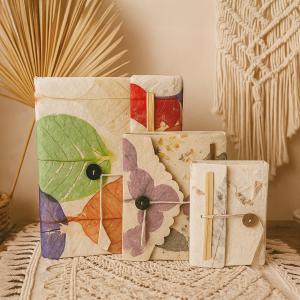 Carnets en Papier Lokta faits main au Népal par Aw Artisan France - Grossiste