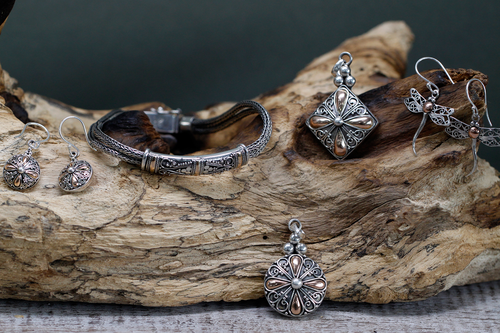 Bijoux en Or 18K et Argent 925 - AWArtisan France