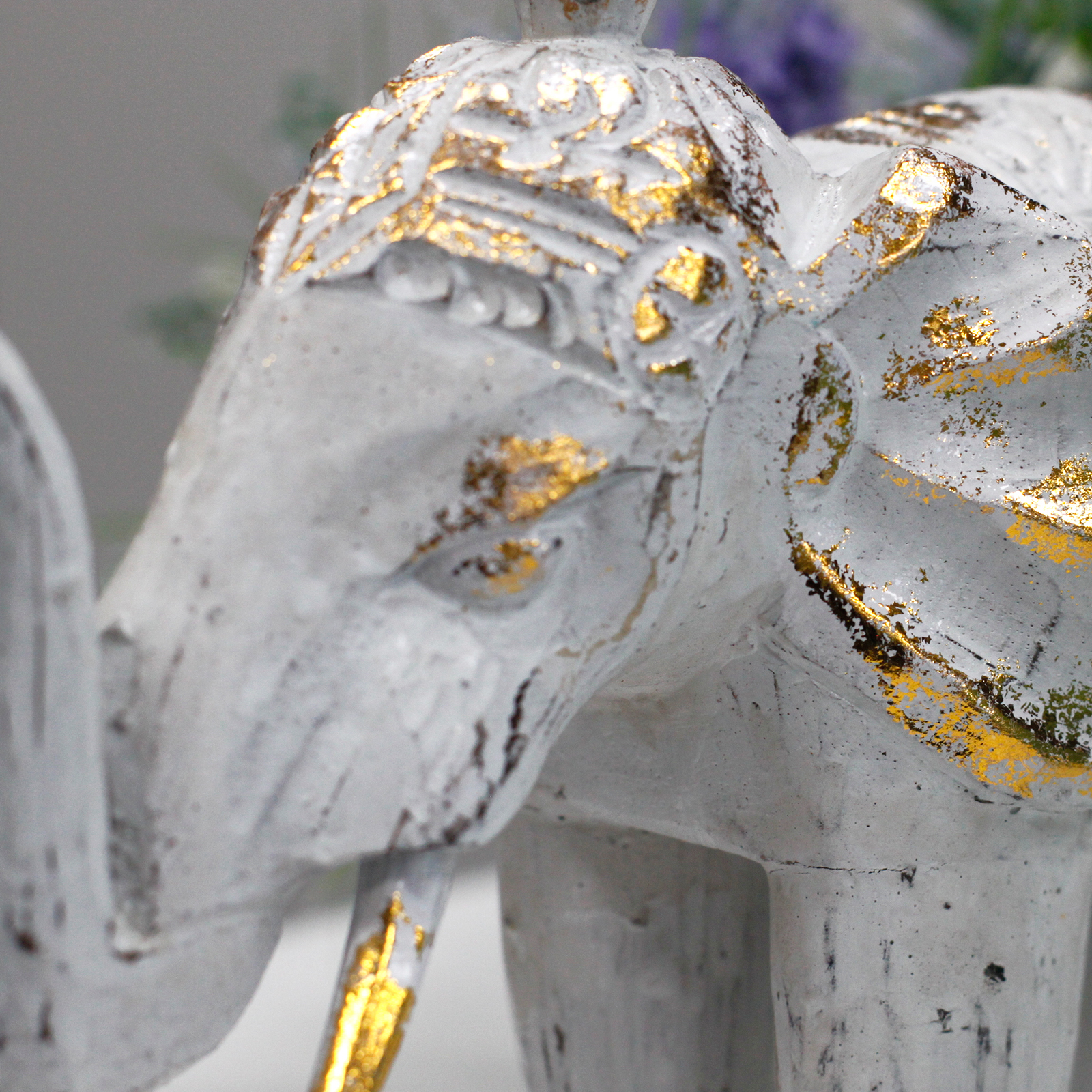 Éléphants Sculptés en bois.