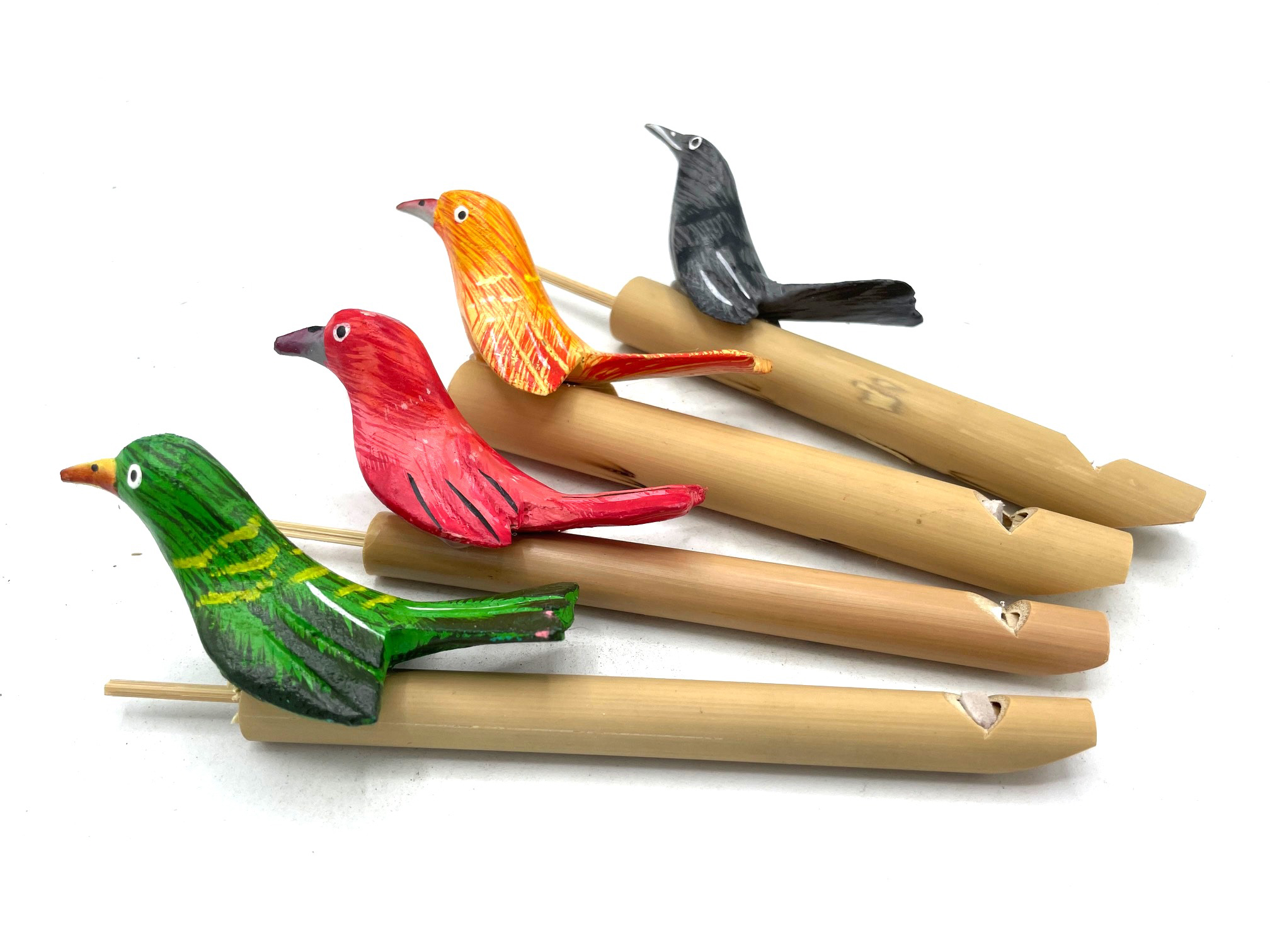 Sifflets en bois en forme d'oiseau
