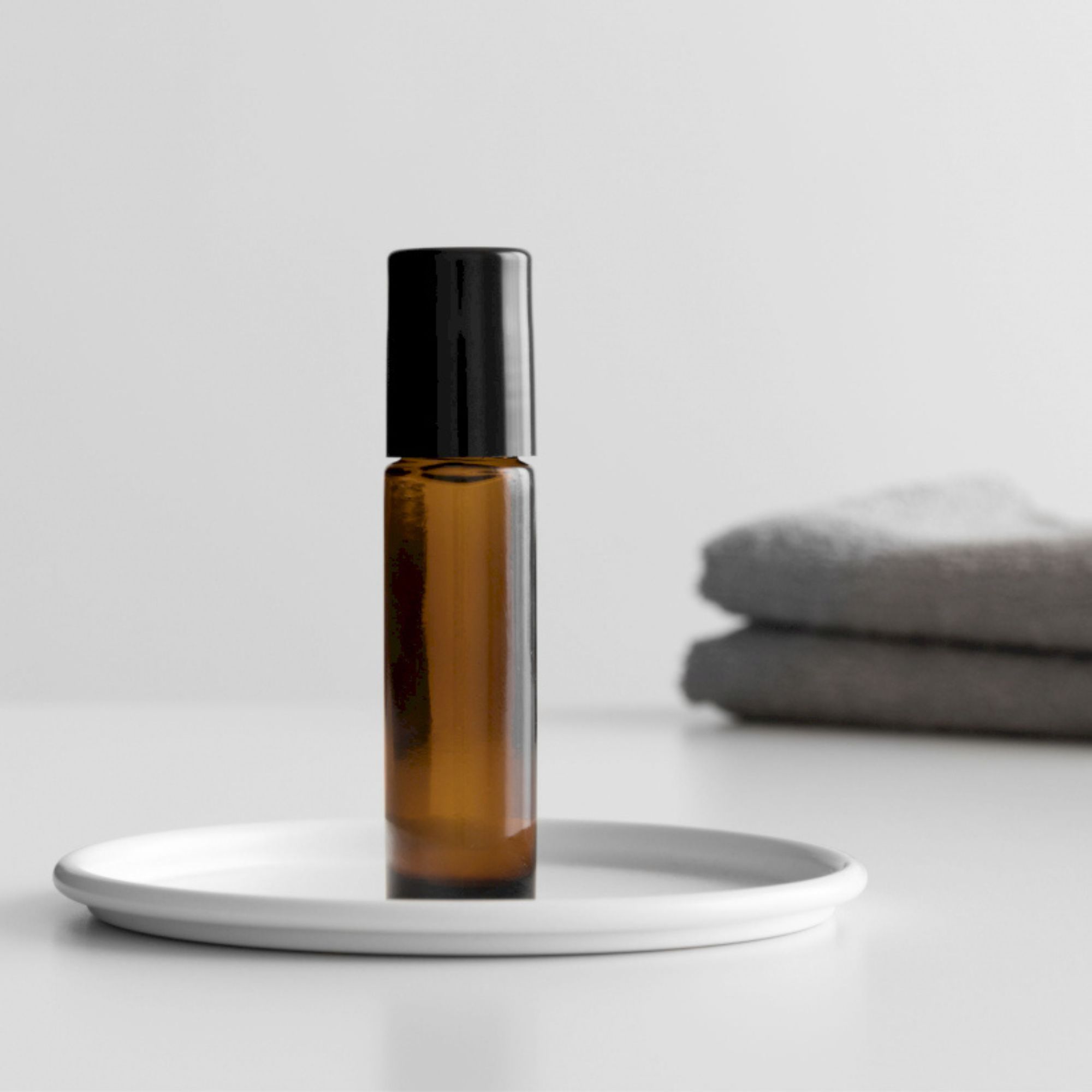 Vente en gros de roll-on d'huile de parfum en marque blanche