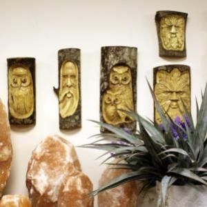 Fournisseur sculptures sur Bois